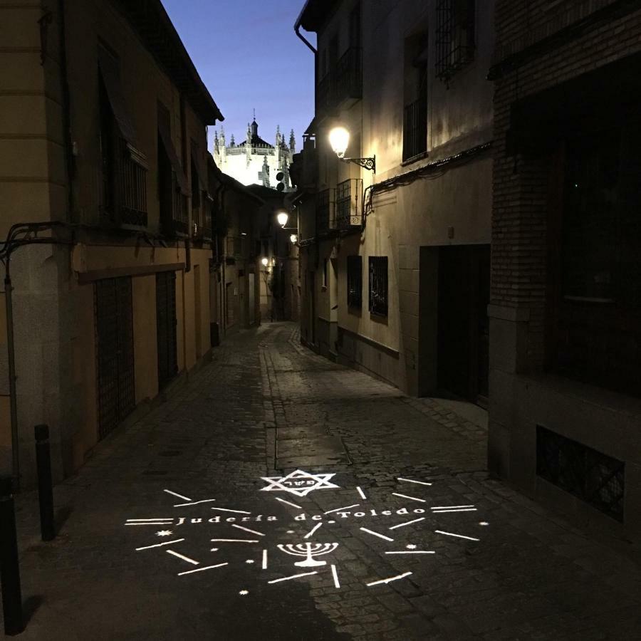 Apto El Clavo-Con Parking Gratis Toledo Kültér fotó