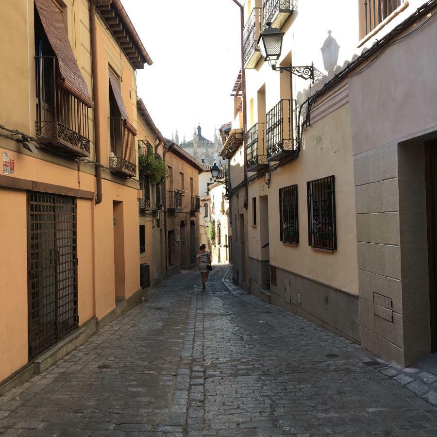 Apto El Clavo-Con Parking Gratis Toledo Kültér fotó